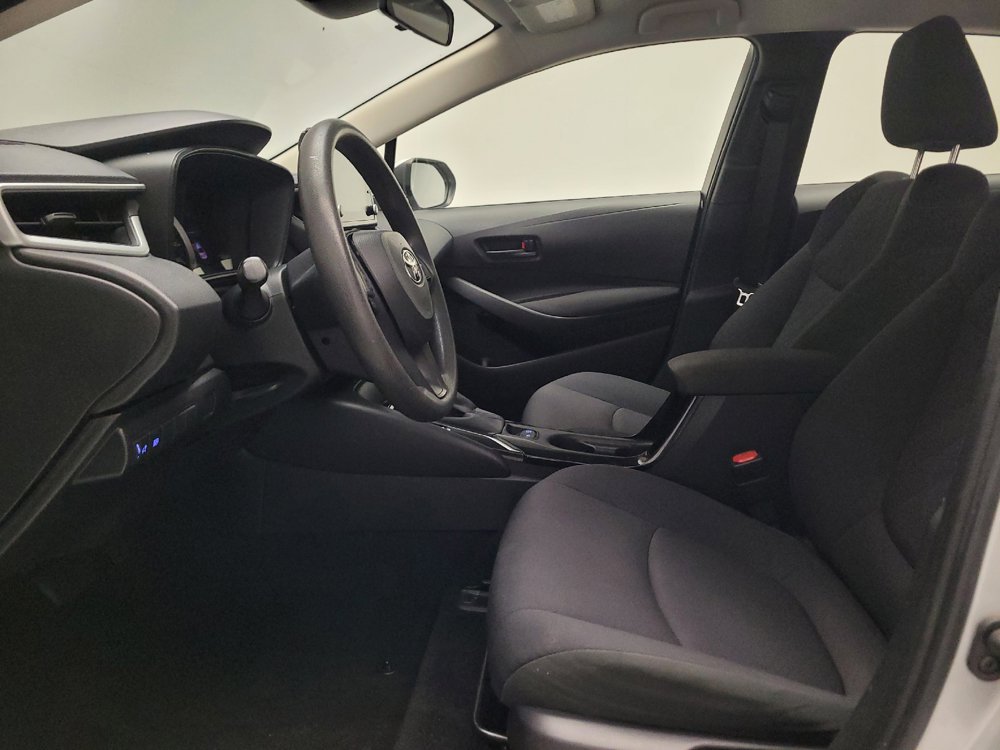 Used 2022 Toyota Corolla LE w/ Carpet Mat Package (TMS) FWD image 17