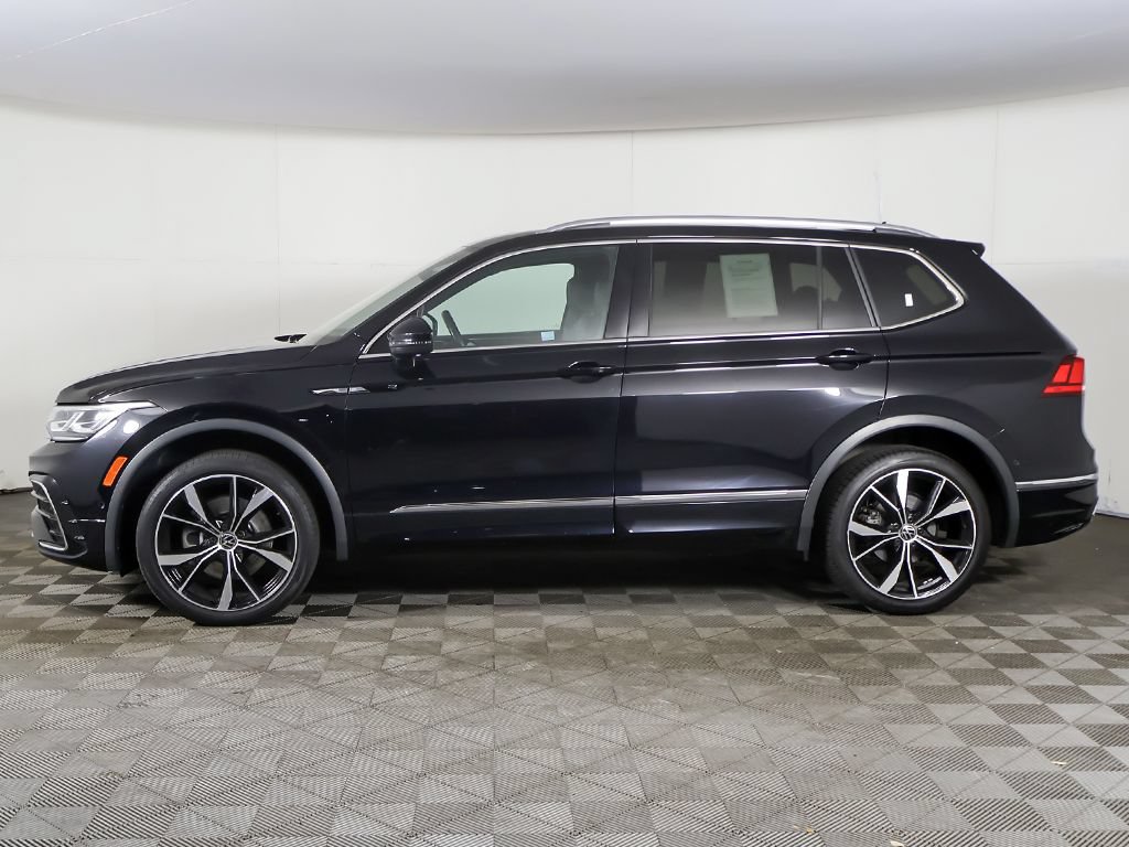 Used 2023 Volkswagen Tiguan SEL R-Line AWD/4WD image 19