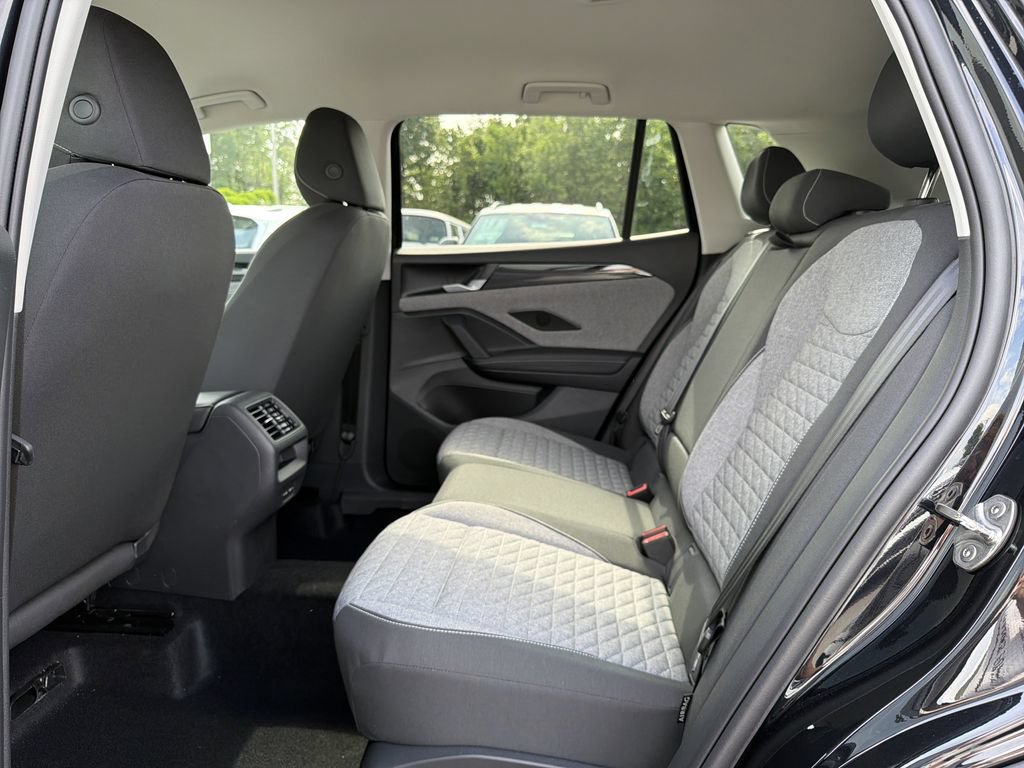 New 2026 Volkswagen Tiguan S FWD image 13