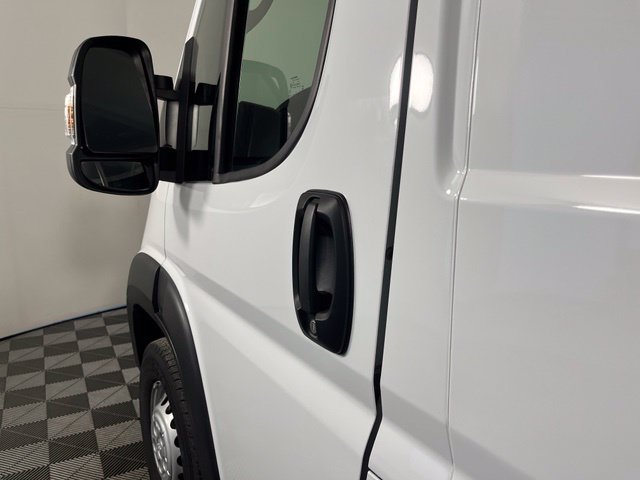 Used 2025 RAM ProMaster 2500 w/ U-Haul Equipment Group FWD image 13