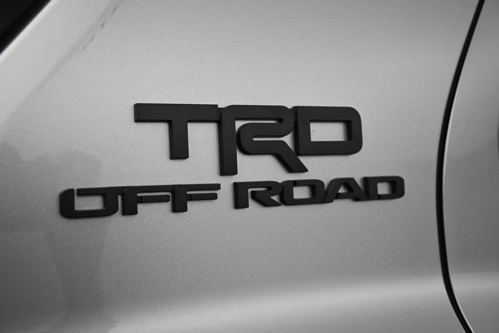 Used 2025 Toyota 4Runner TRD Off-Road AWD/4WD image 15