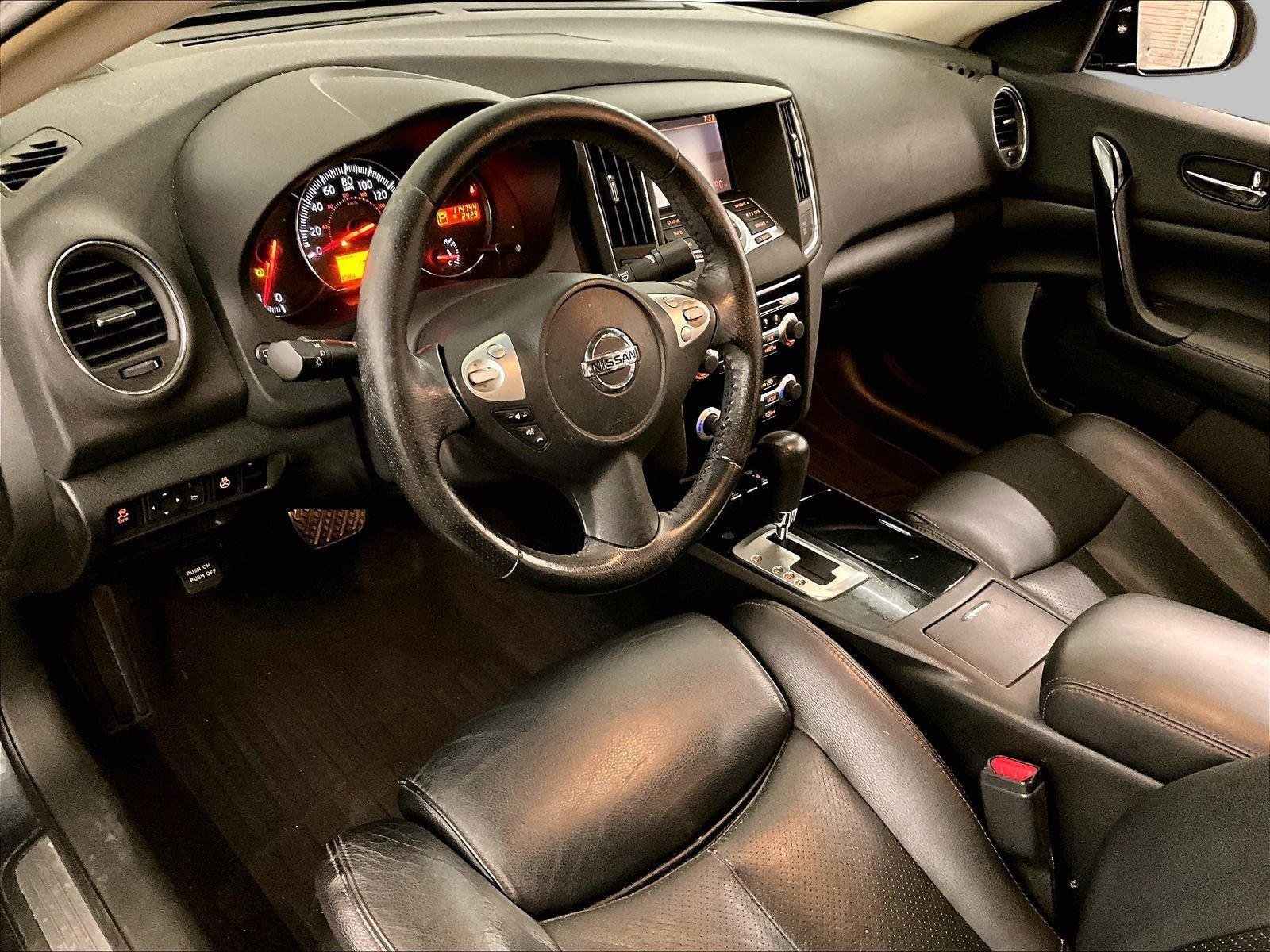 Used 2011 Nissan Maxima 3.5 SV w/ Monitor Pkg image 12