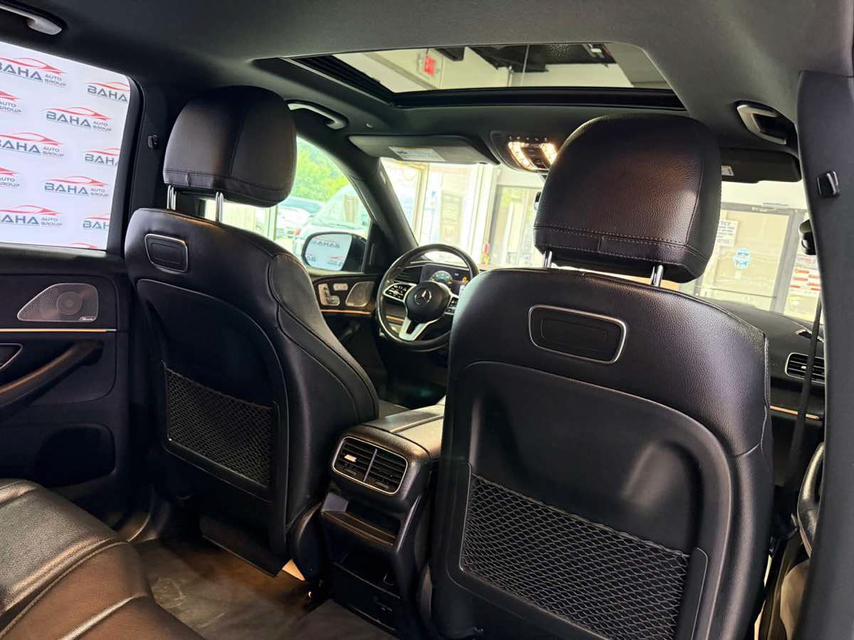 Used 2020 Mercedes-Benz GLE 350 4MATIC w/ Premium Package image 44