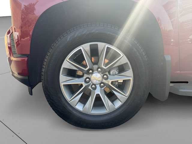 Used 2020 Chevrolet Silverado 1500 High Country w/ Safety Package II AWD/4WD image 9