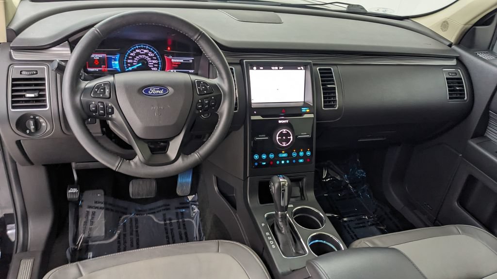 Used 2019 Ford Flex Limited w/ Limited Appearance Package AWD/4WD image 4