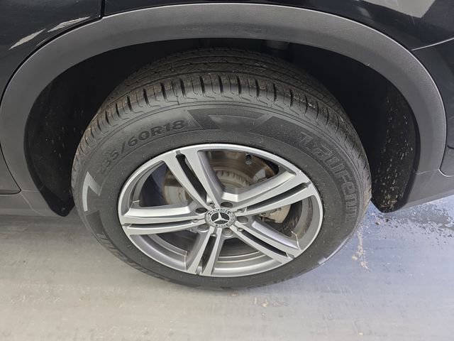 Used 2020 Mercedes-Benz GLC 300 4MATIC image 16