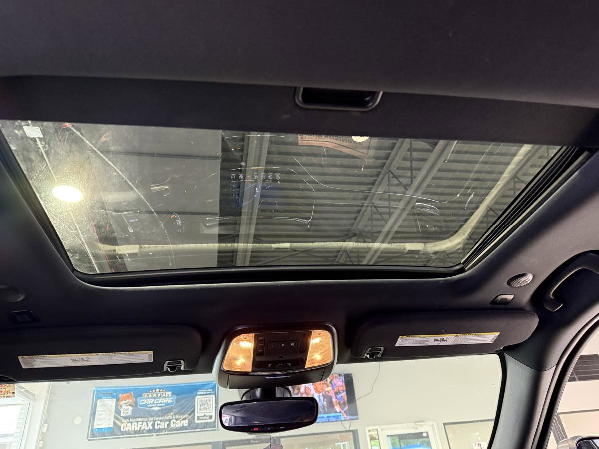 Used 2021 Jeep Grand Cherokee Trailhawk AWD/4WD image 33