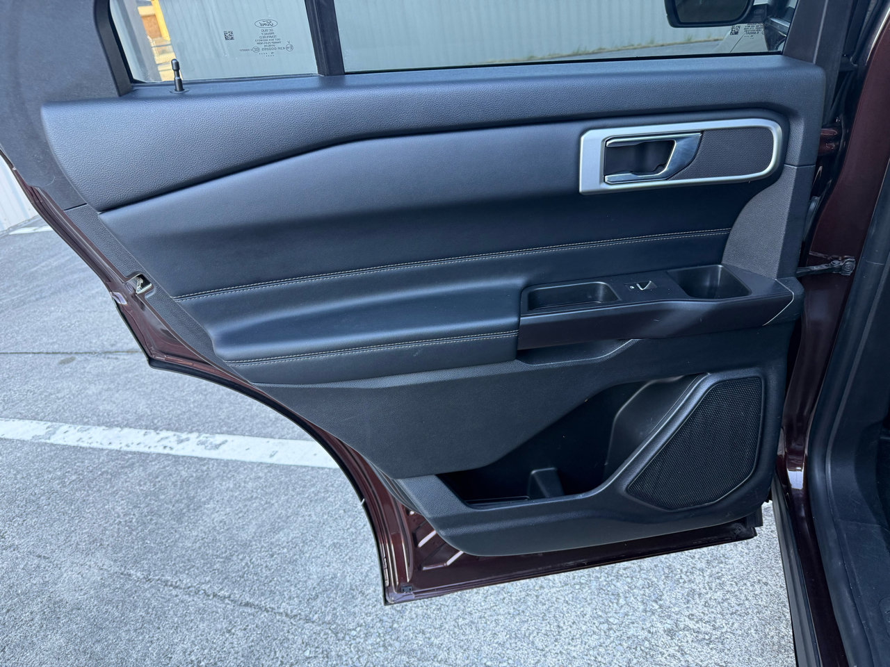 Used 2020 Ford Explorer XLT w/ Equipment Group 202A image 20