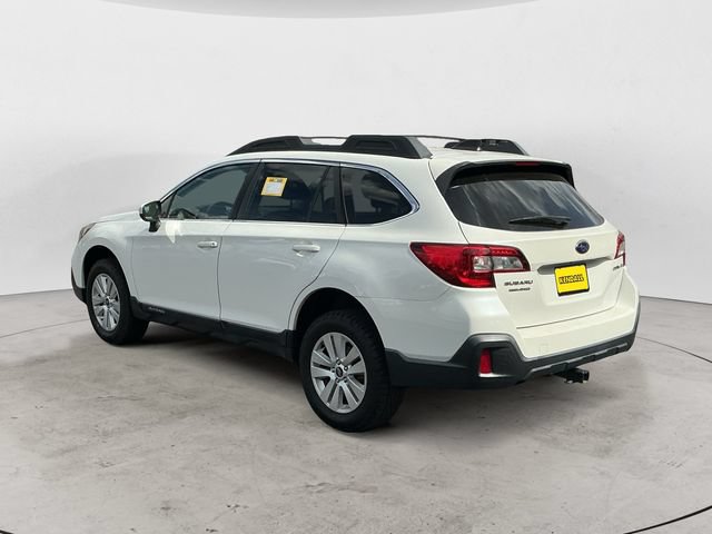 Used 2019 Subaru Outback 2.5i Premium AWD/4WD image 3