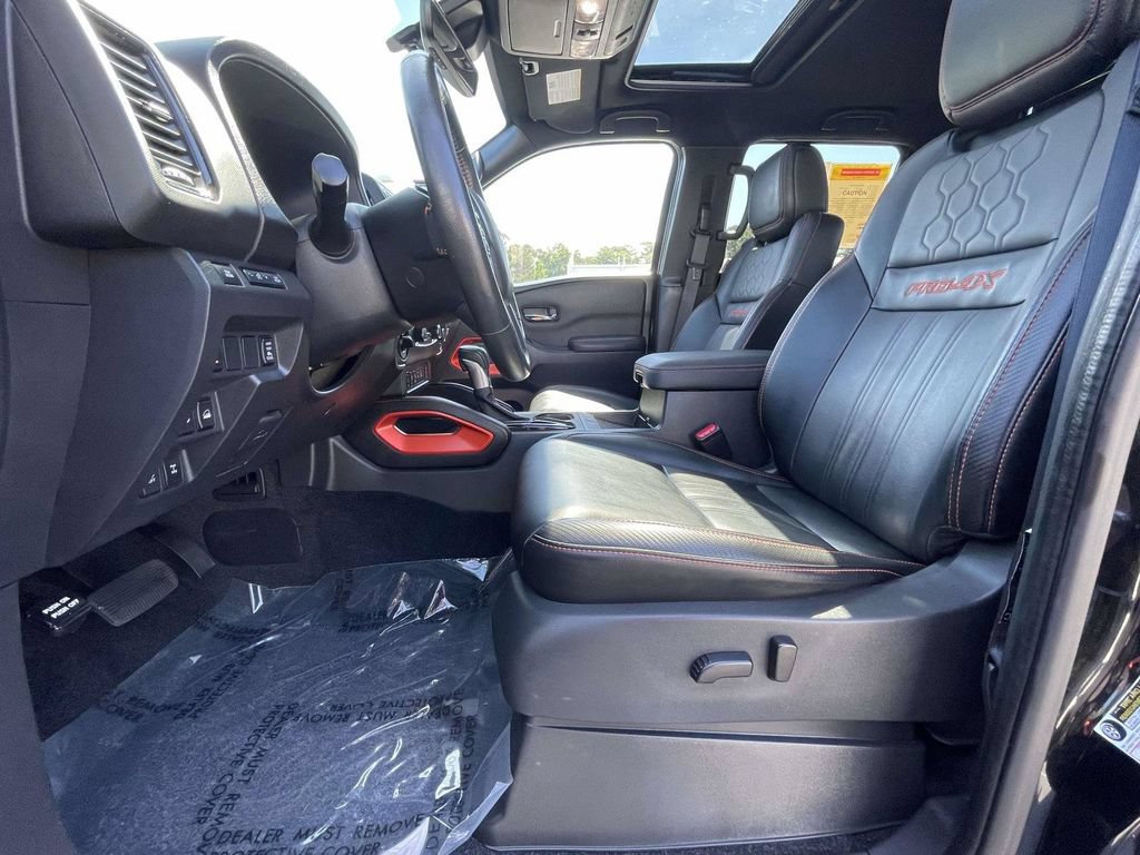 Used 2023 Nissan Frontier PRO-4X w/ Pro-4X Premium Package AWD/4WD image 17
