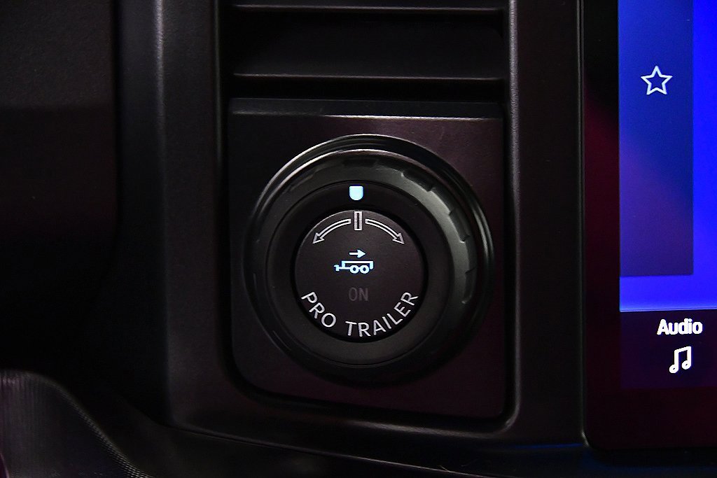 New 2025 Ford F350 Platinum w/ FX4 Off-Road Package image 26