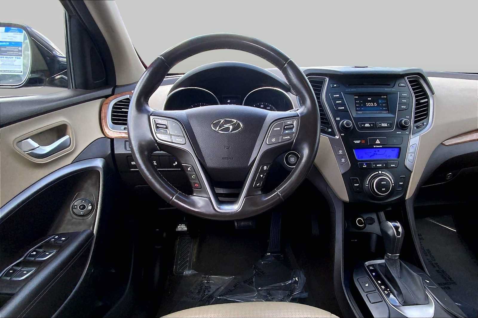 Used 2014 Hyundai Santa Fe Sport w/ Premium Equipment Package 03 AWD/4WD image 5