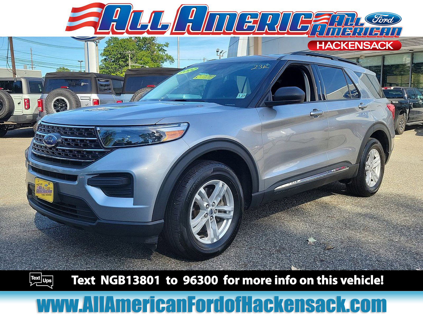 Certified 2022 Ford Explorer XLT image 1