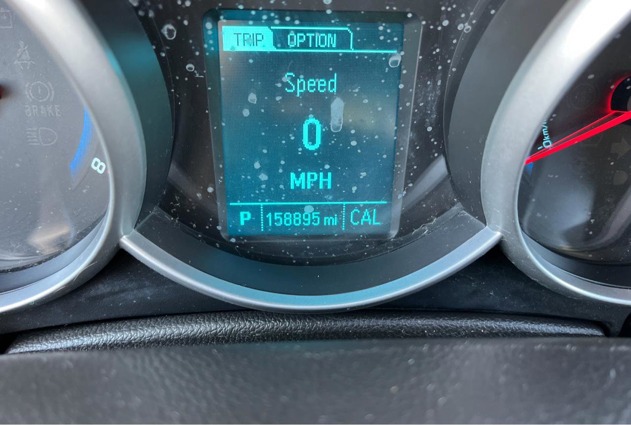 Used 2015 Chevrolet Cruze LT FWD image 10