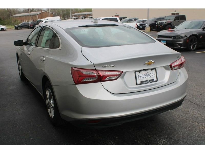 Used 2022 Chevrolet Malibu LT FWD image 6