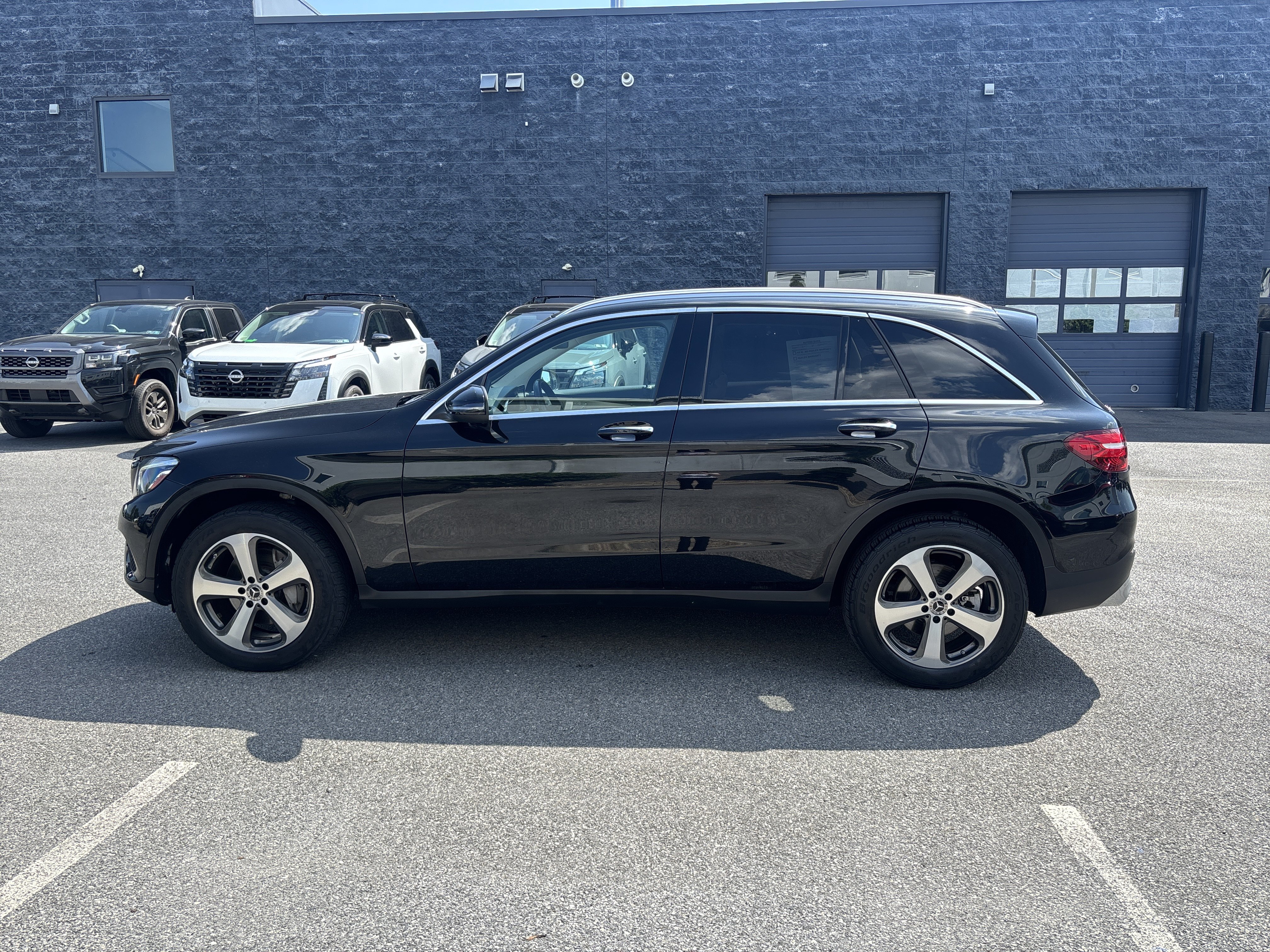 Used 2019 Mercedes-Benz GLC 300 4MATIC image 15