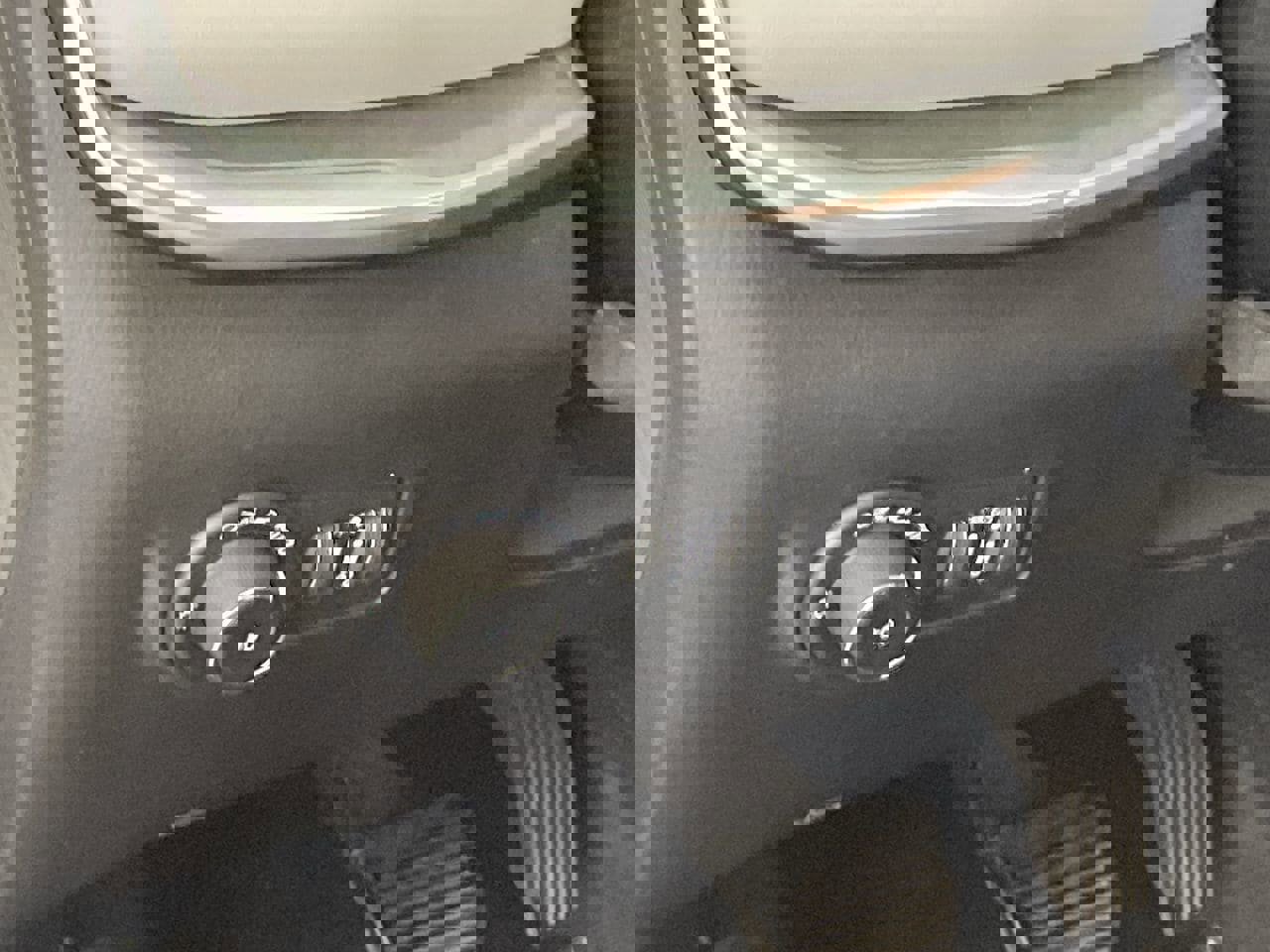 Used 2025 Jeep Compass Limited AWD/4WD image 11