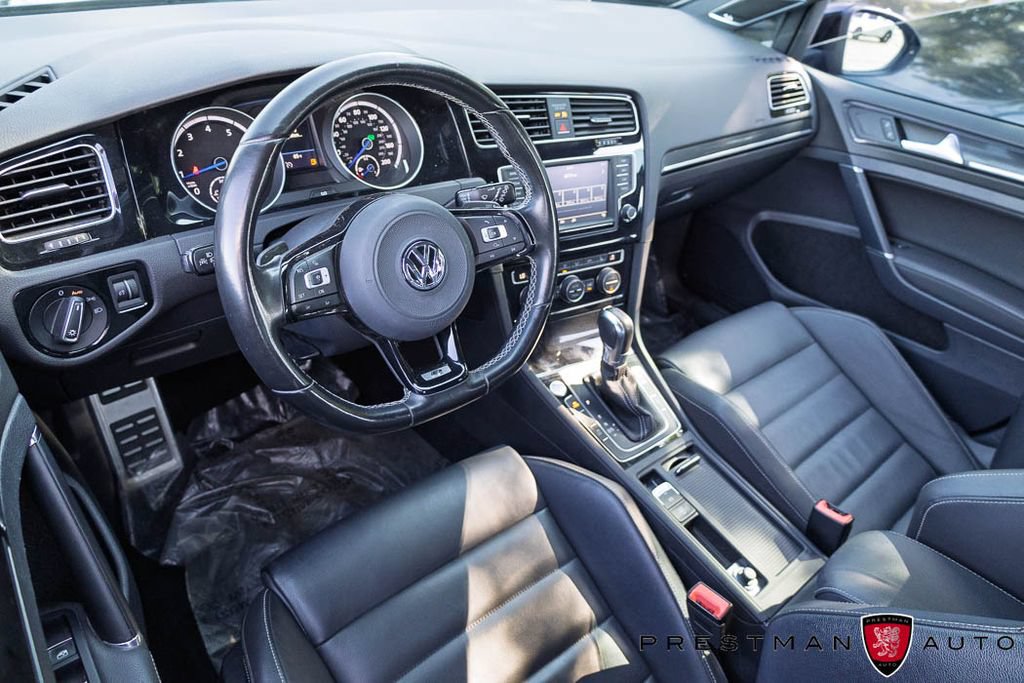 Used 2017 Volkswagen Golf R 4-Door AWD/4WD image 19