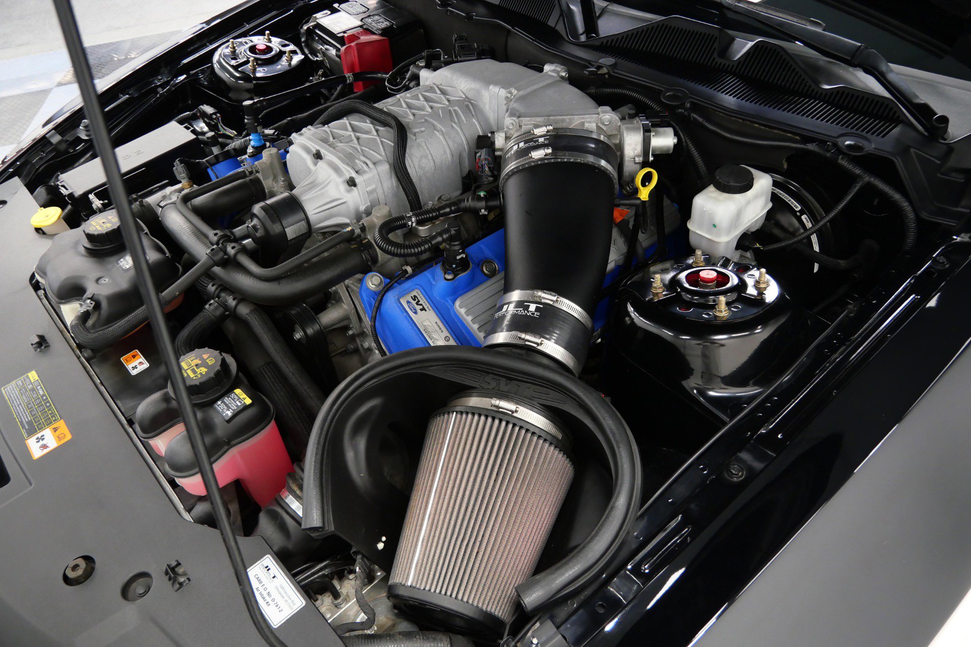 Used 2013 Ford Mustang Shelby GT500 RWD image 55