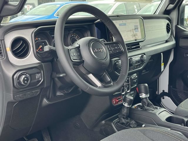 New 2026 Jeep Gladiator Sport AWD/4WD image 9
