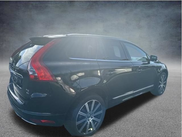 Used 2016 Volvo XC60 T5 Premier w/ Proximity Package AWD/4WD image 8