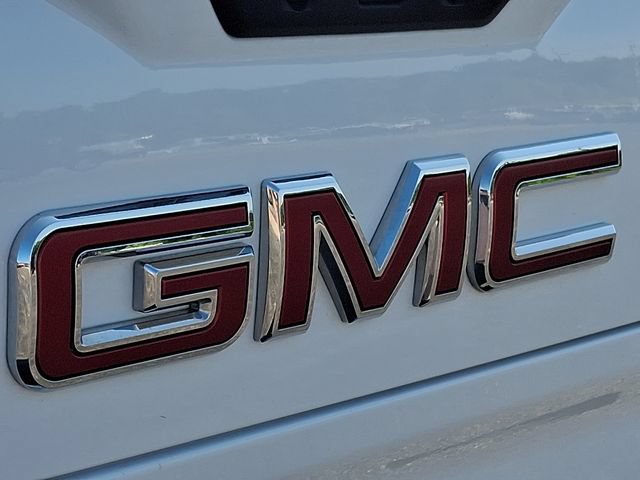 Used 2022 GMC Sierra 1500 SLE w/ X31 Off-Road Package AWD/4WD image 30