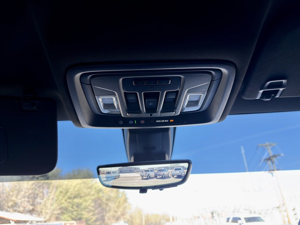 Used 2021 GMC Sierra 1500 AT4 w/ AT4 Premium Package image 25