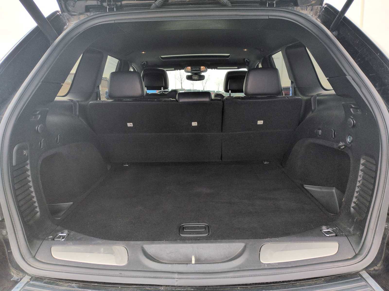 Used 2018 Jeep Grand Cherokee Limited image 30