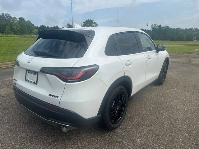 New 2027 Honda HR-V Sport image 3