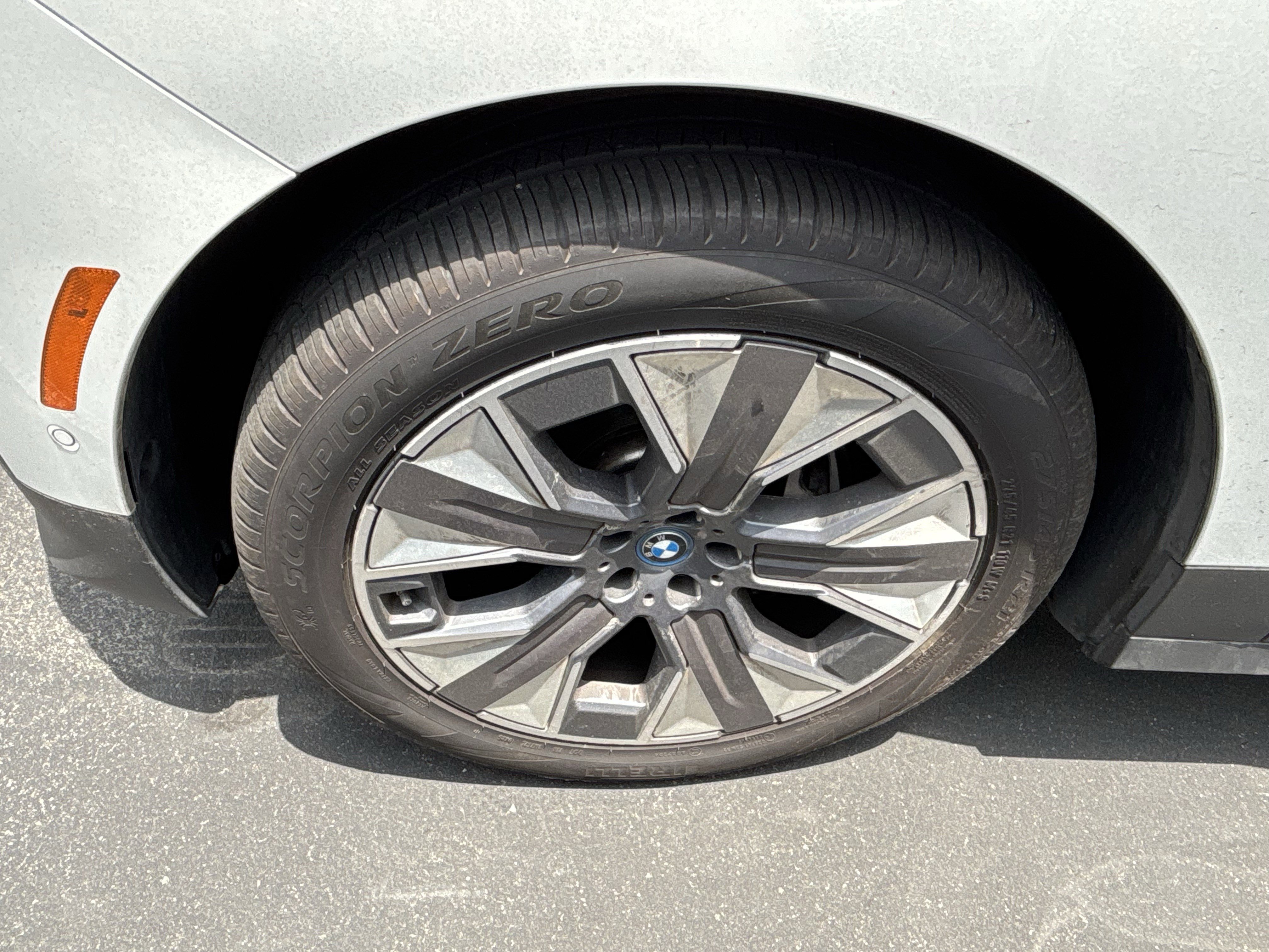 Certified 2024 BMW iX xDrive50 AWD/4WD image 35
