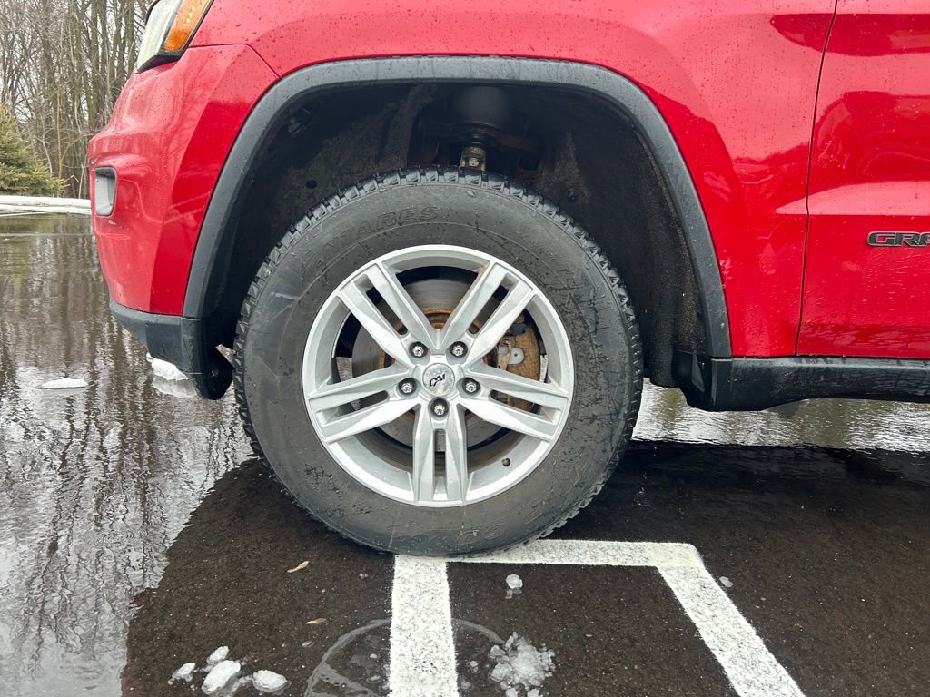 Used 2017 Jeep Grand Cherokee Trailhawk w/ Trailhawk Luxury Group image 9