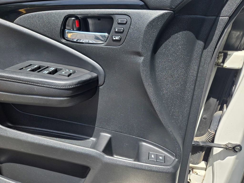 Used 2018 Honda Pilot Elite image 14