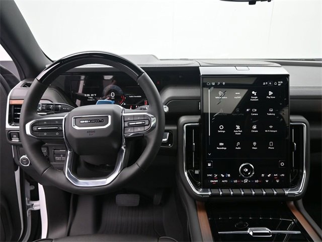 New 2026 GMC Yukon Denali w/ Denali Reserve Package image 15