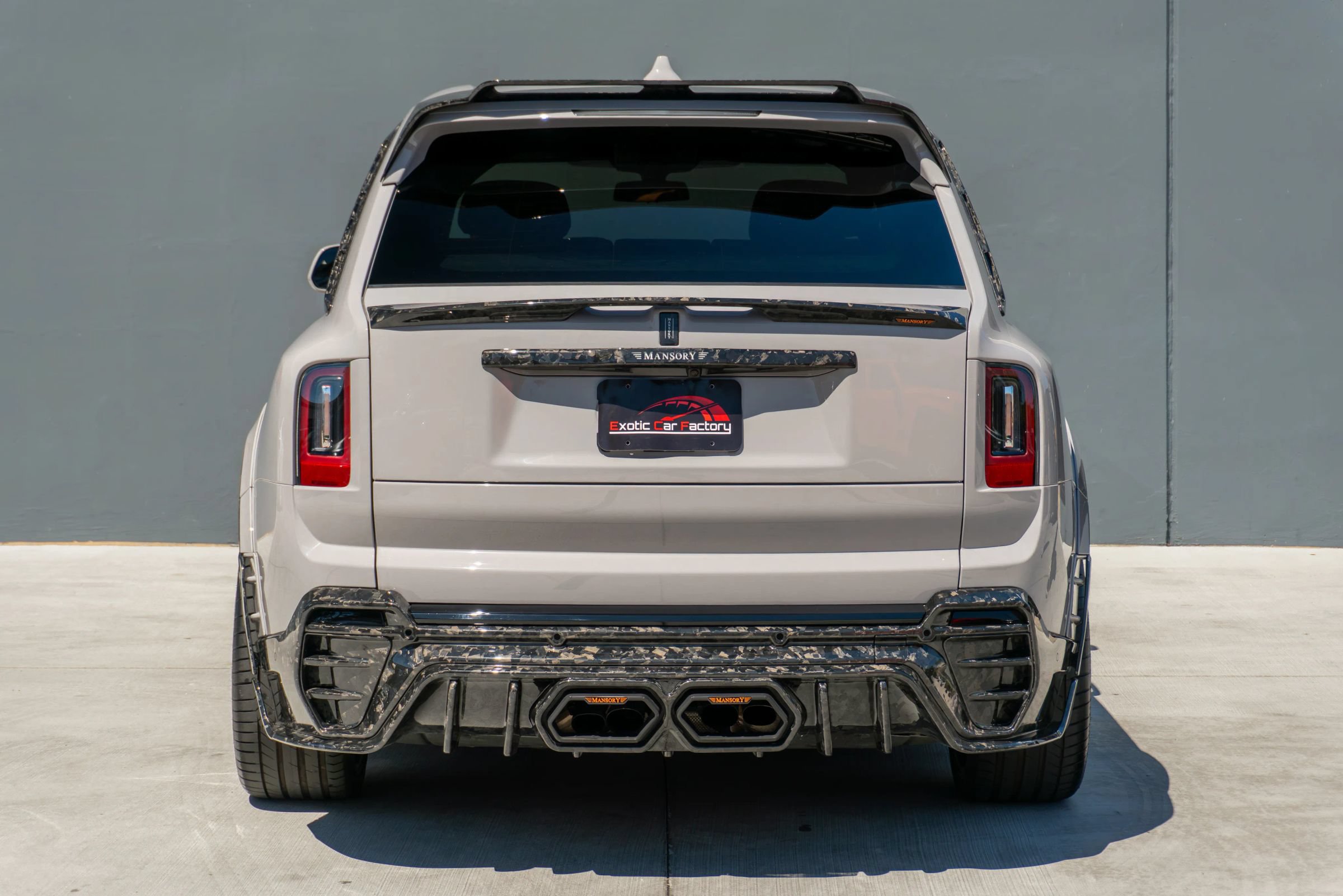 Used 2026 Rolls-Royce Cullinan AWD/4WD image 8