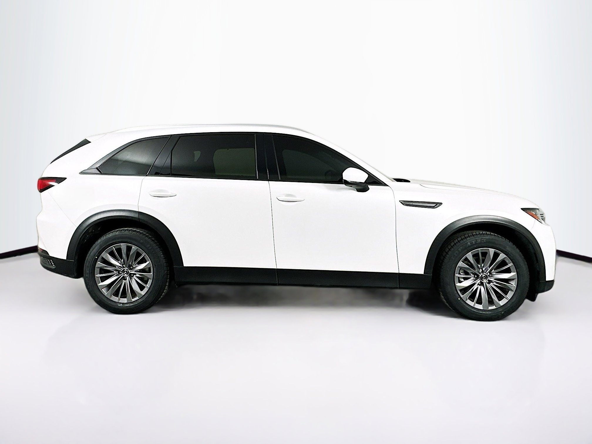 Used 2024 MAZDA CX-90 3.3 Turbo w/ Preferred Plus image 10