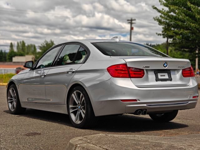 Used 2013 BMW 328i xDrive Sedan AWD/4WD image 5