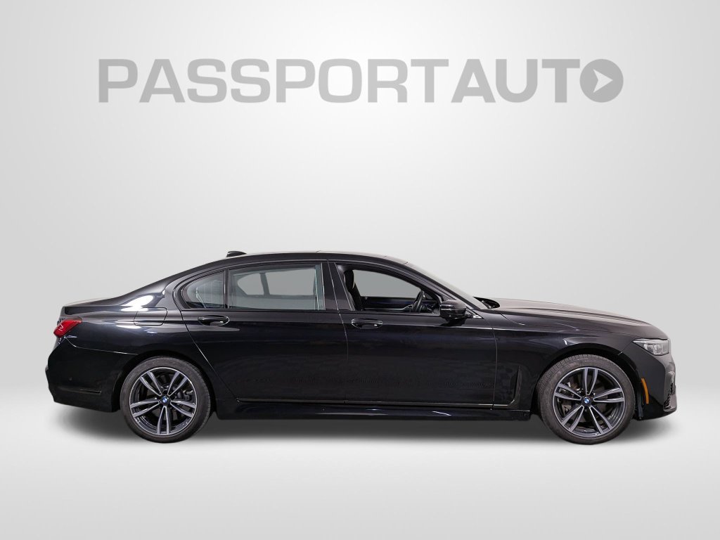 Used 2020 BMW 750i xDrive w/ Executive Package AWD/4WD image 8