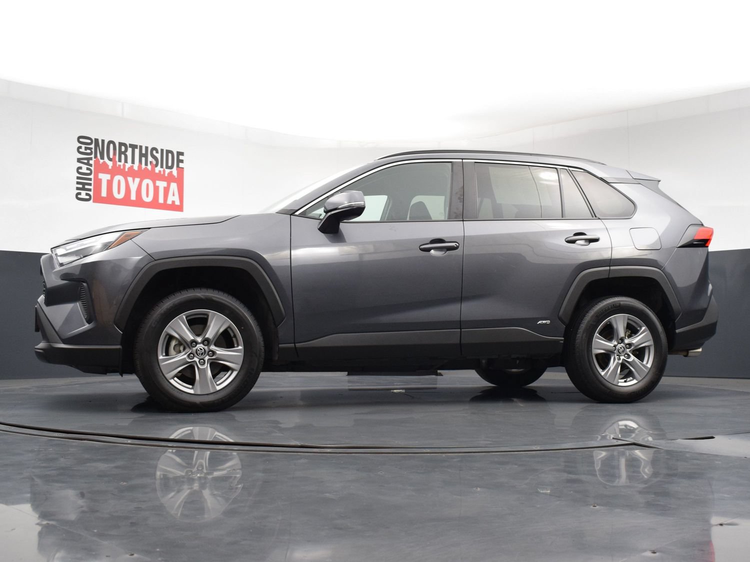 Used 2024 Toyota RAV4 LE AWD/4WD image 24