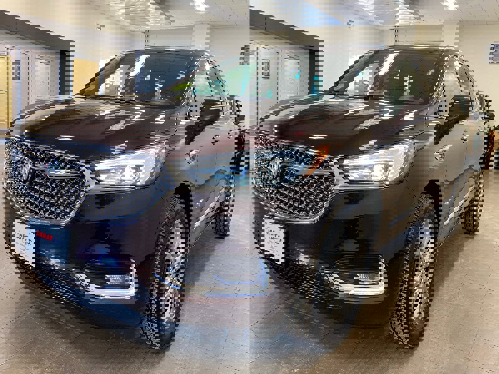 Used 2021 Buick Enclave Avenir w/ Avenir Technology Package image 4