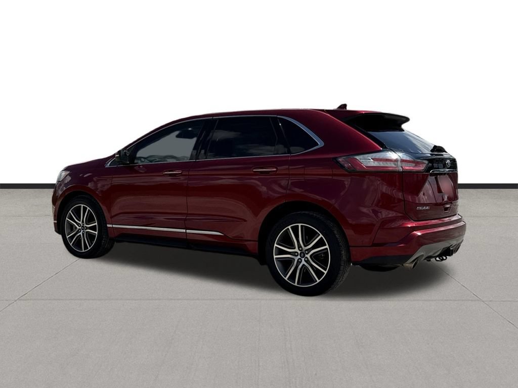 Used 2019 Ford Edge Titanium w/ Equipment Group 301A AWD/4WD image 7