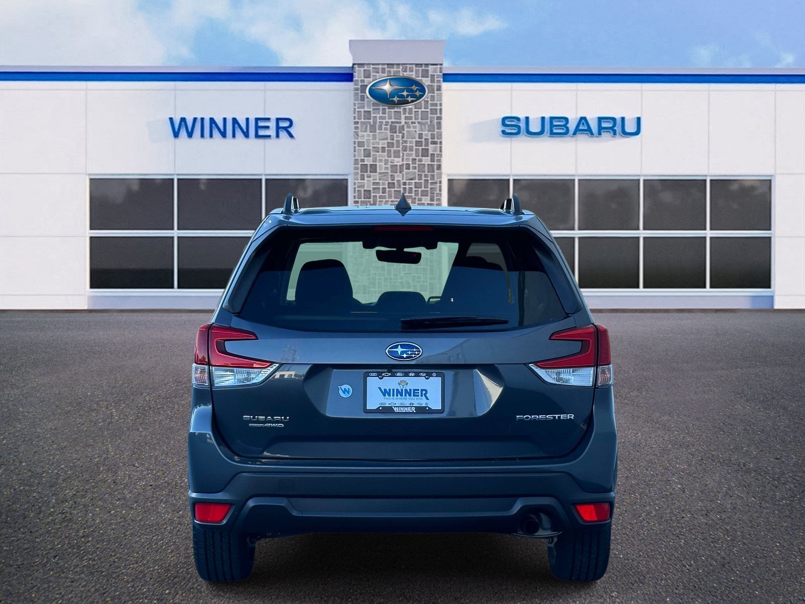 Used 2021 Subaru Forester Premium AWD/4WD image 4