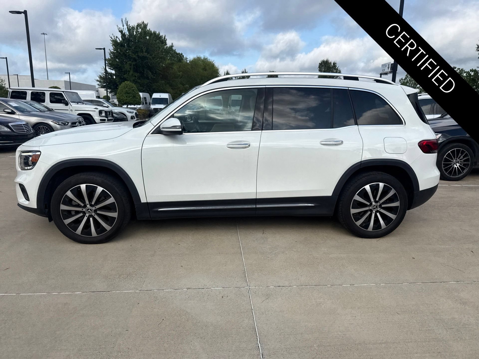 Used 2022 Mercedes-Benz GLB 250 image 7