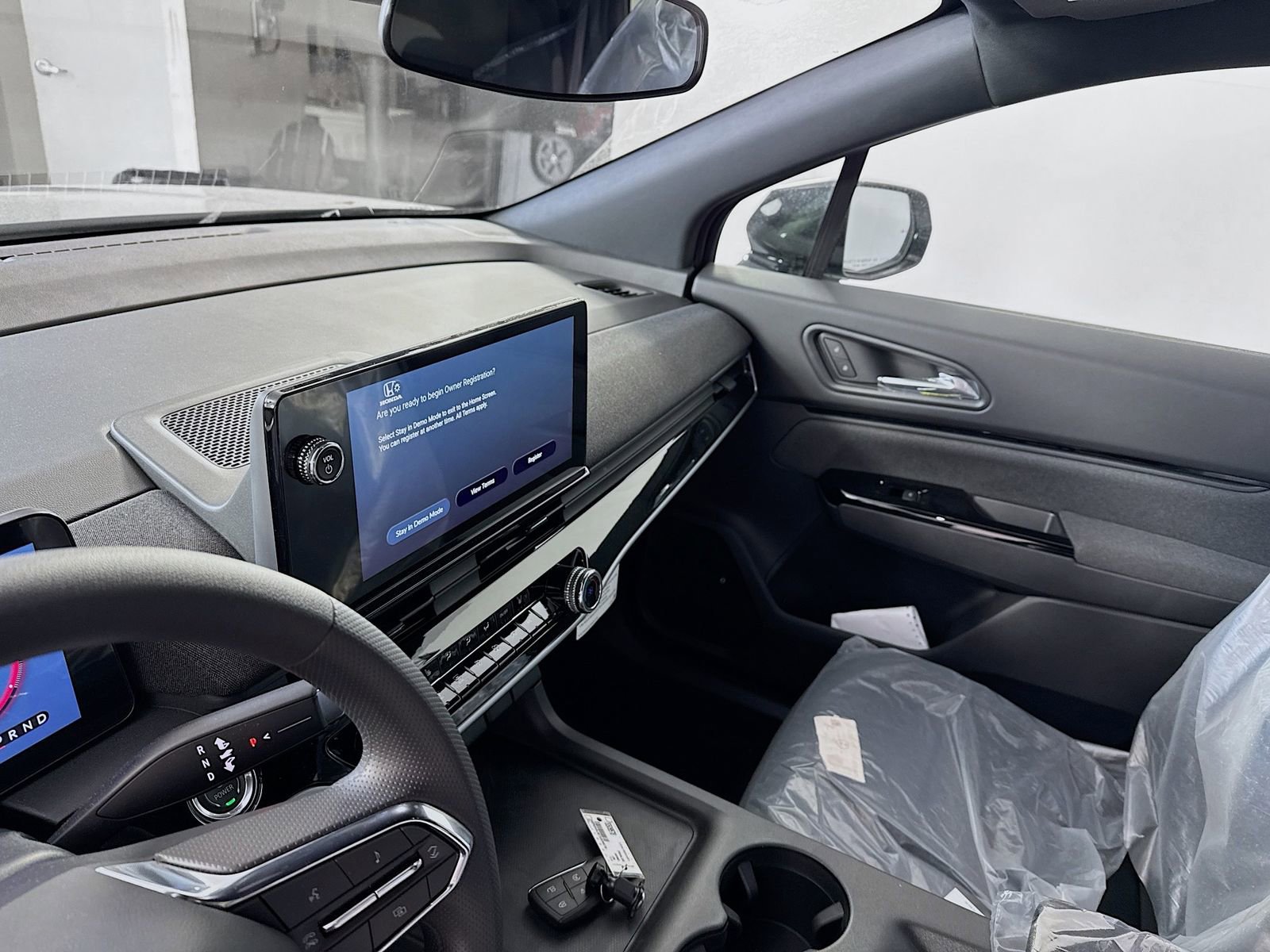 New 2026 Honda Prologue EX image 6