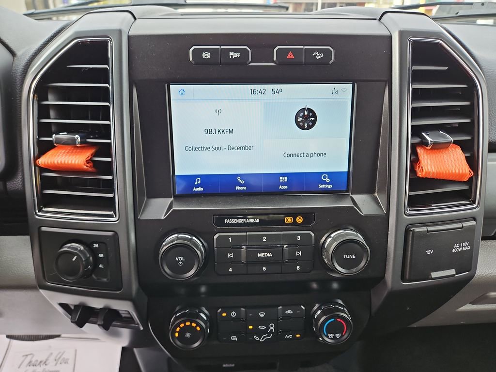 Used 2022 Ford F450 XLT w/ FX4 Off-Road Package image 20