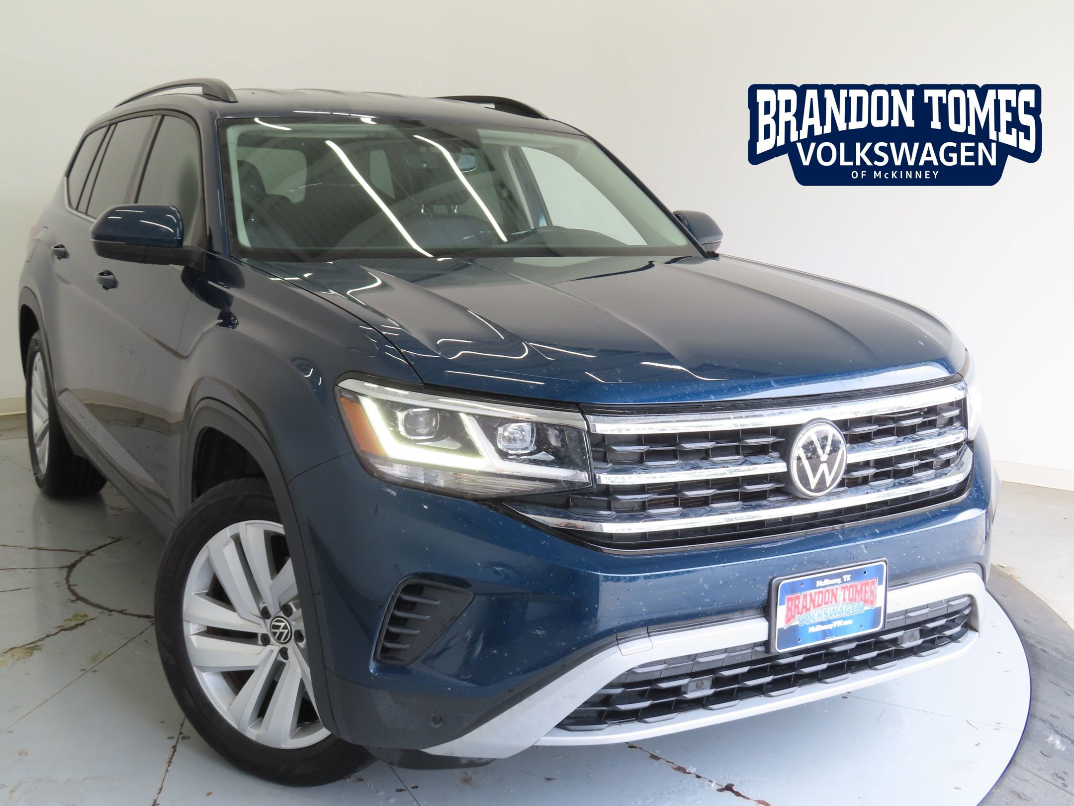 Used 2021 Volkswagen Atlas SE FWD image 1