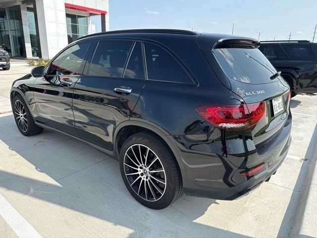 Used 2022 Mercedes-Benz GLC 300 image 6