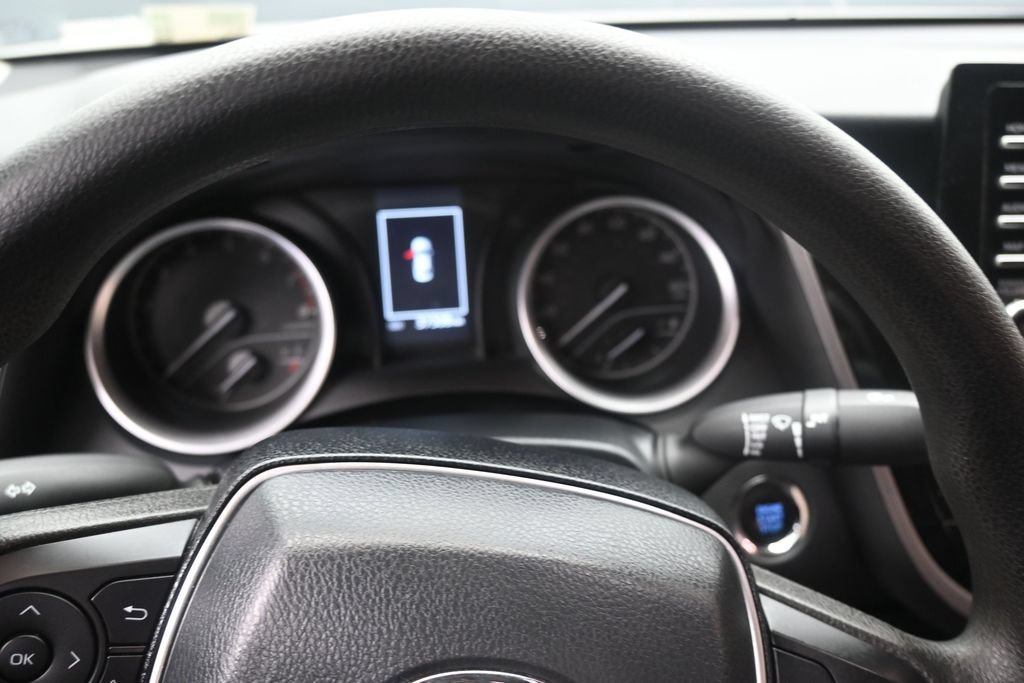 Used 2024 Toyota Camry LE w/ Convenience Package FWD image 12