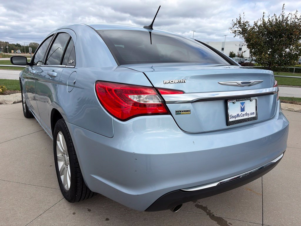 Used 2014 Chrysler 200 Touring FWD image 15
