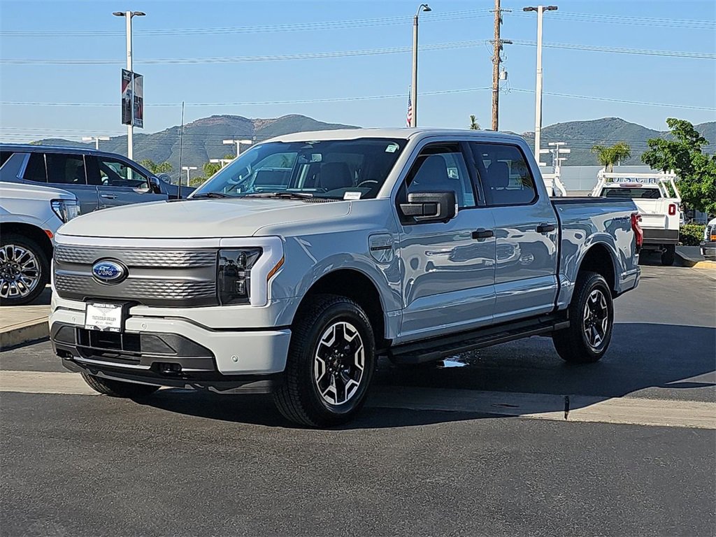 Used 2023 Ford F150 Lightning XLT image 1