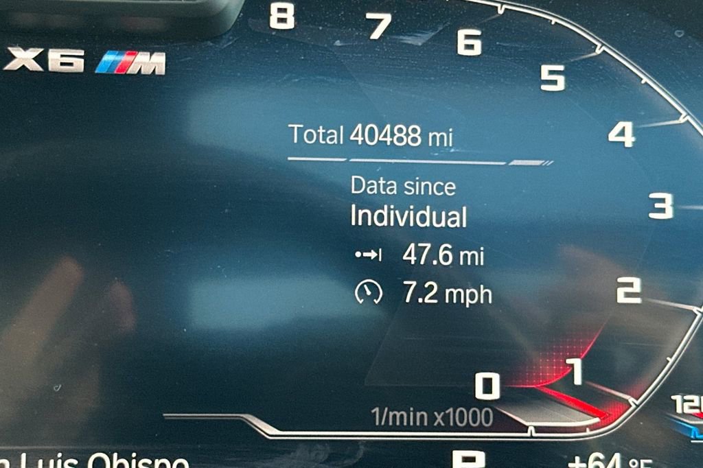 Used 2021 BMW X6 M w/ Executive Package image 31